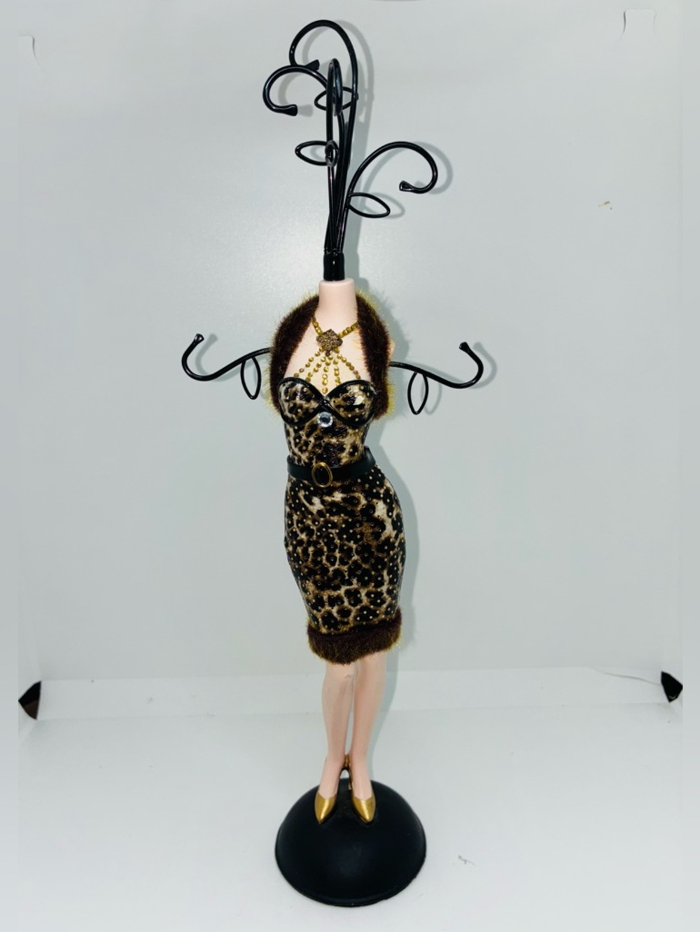 Diva Mannequin Jewelry Display Holder Leopard Dress with Faux Mink Trim EUC